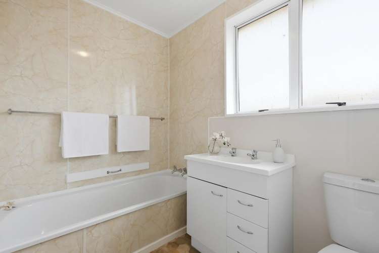 14 Salisbury Road Bradford_14