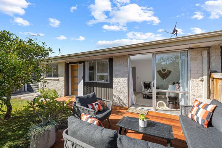 2/59 Hatton Road Orewa_0
