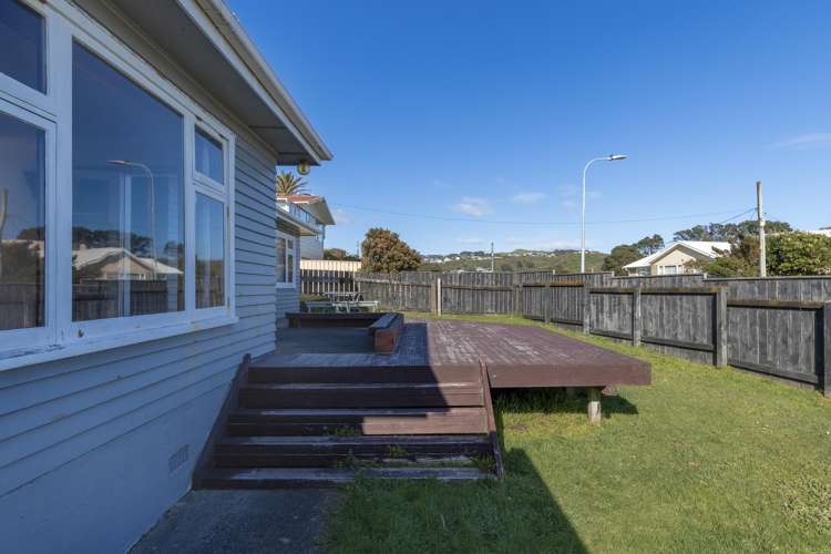8 Lambley Road Titahi Bay_4