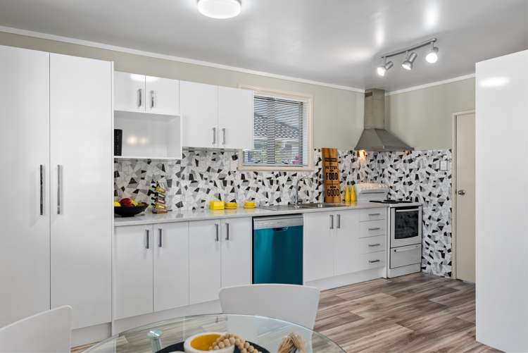 2/7 Manuia Road Takanini_1