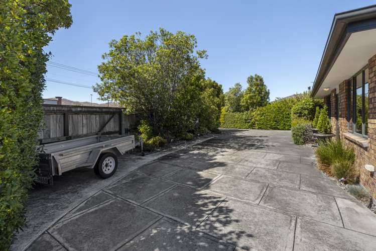 142 Maxwell Road Redwoodtown_25