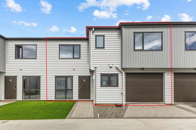 3 Bed, 2 Level, Endless Possibilities