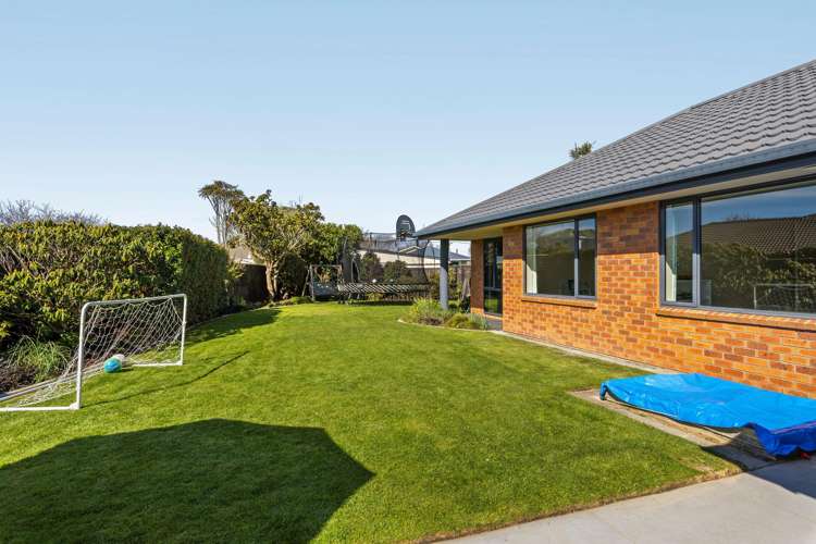 65 Becmead Drive Harewood_24