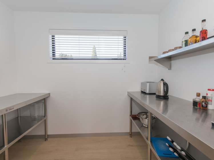 82 Warren Street Wanaka_17