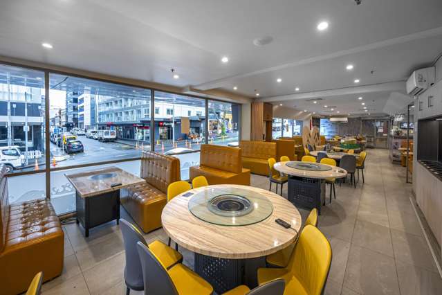 R2/47 Hobson Street Auckland Central_1