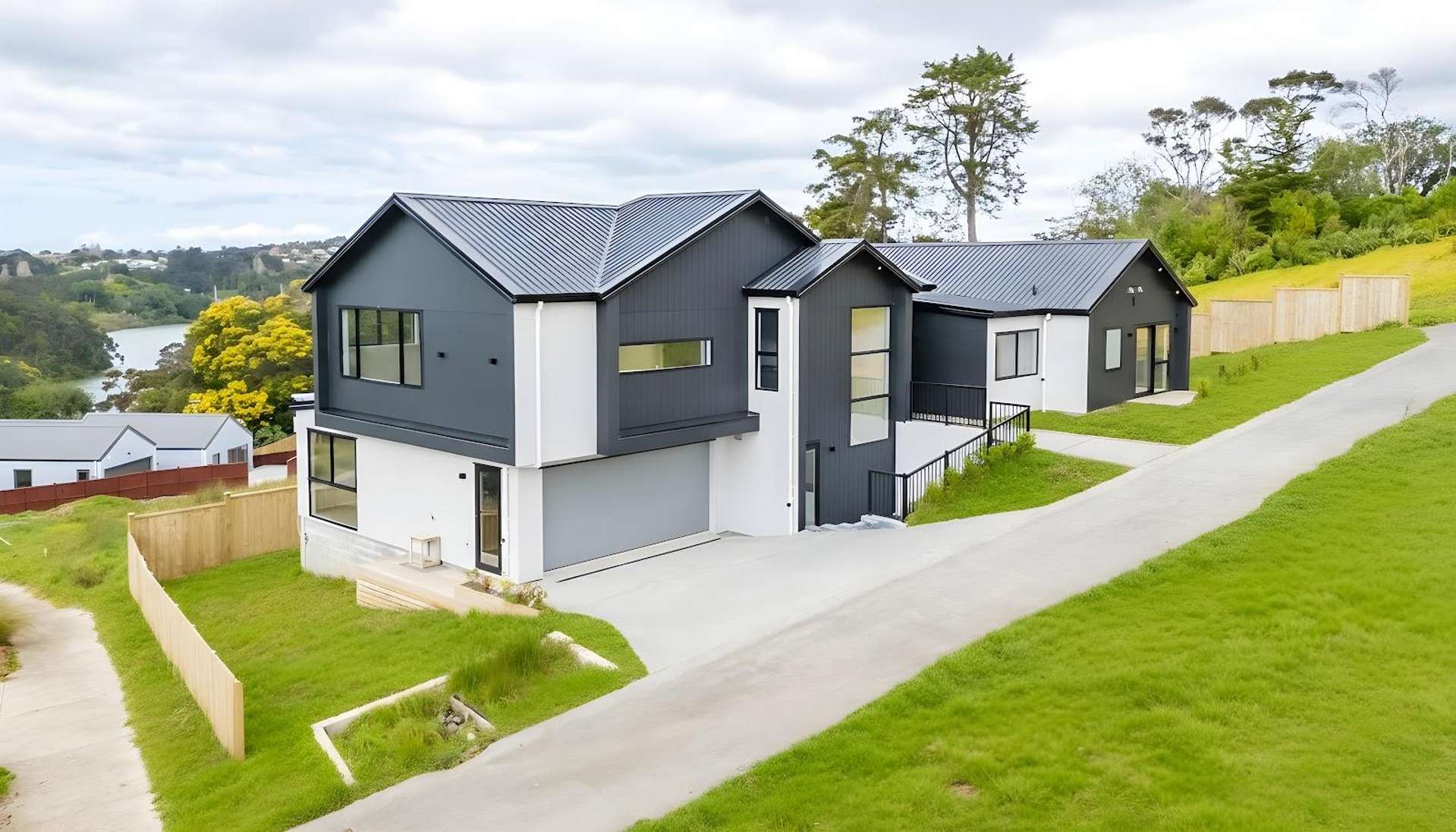 30 Awanui Road Red Beach_0