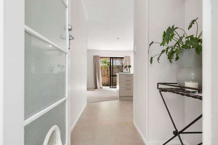 1/11 Kupari Place Totara Vale_1