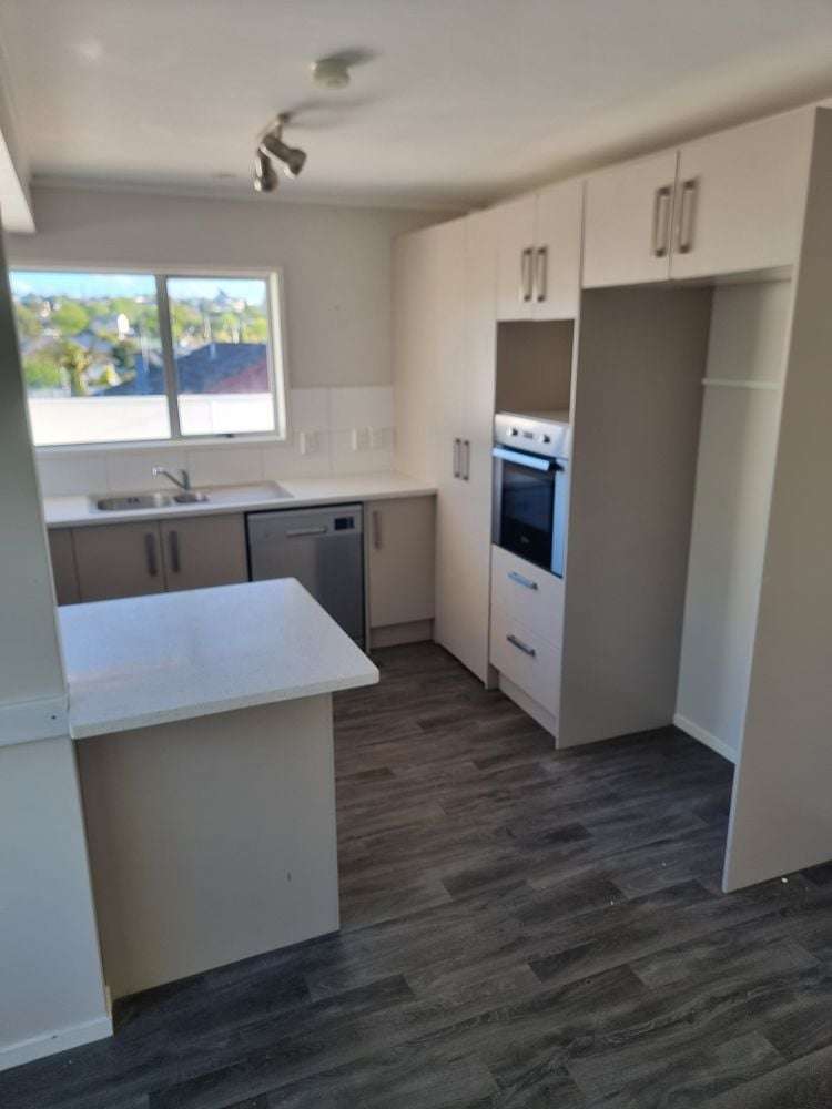 1/19A Ribblesdale Road Henderson_3