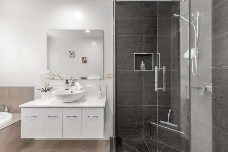 1 Ryton Way Wigram_18