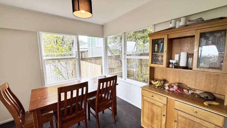 65 Roseberry Avenue Birkenhead_10