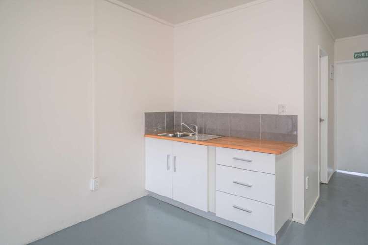 37 Farringdon street Glen Innes_10