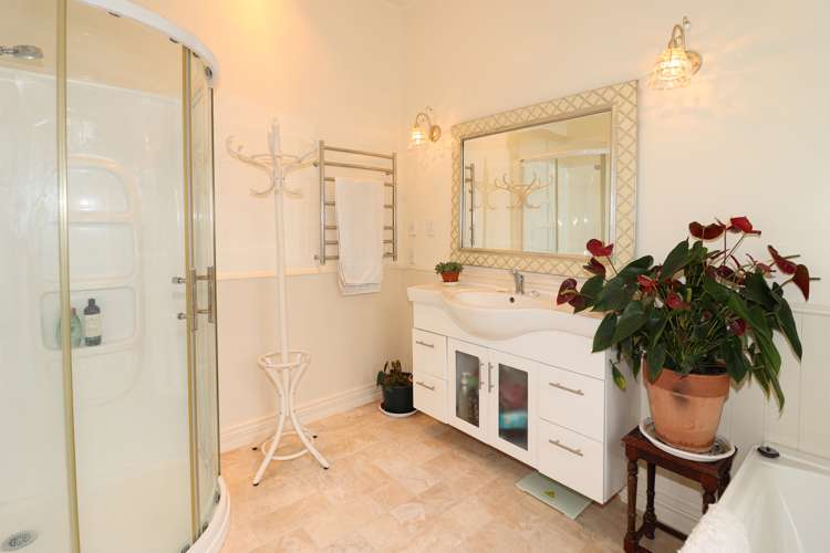 206 Main Street Greytown_16