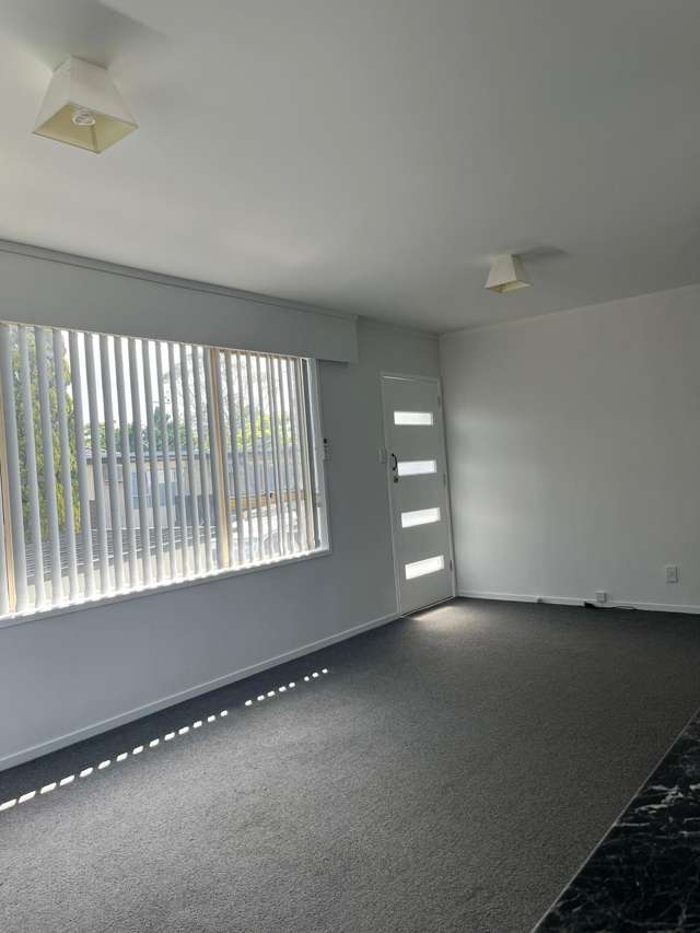 2/34 Sabulite road Kelston_1