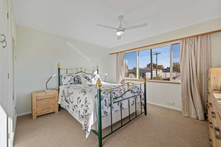 3 Glenroy Crescent Springlands_14
