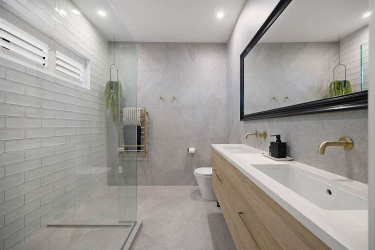 74B Ireland Road Mt Wellington_18