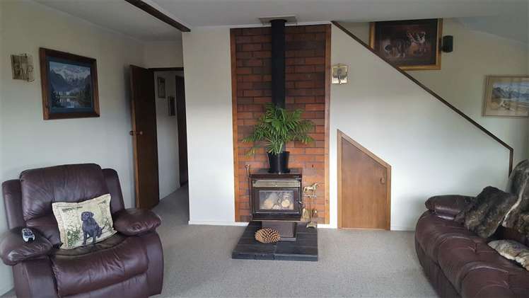 15 Reid Avenue Luggate_5