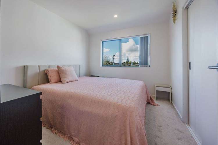 2/4 Bingara Place_5