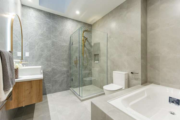 77 Skulander Crescent Millwater_17