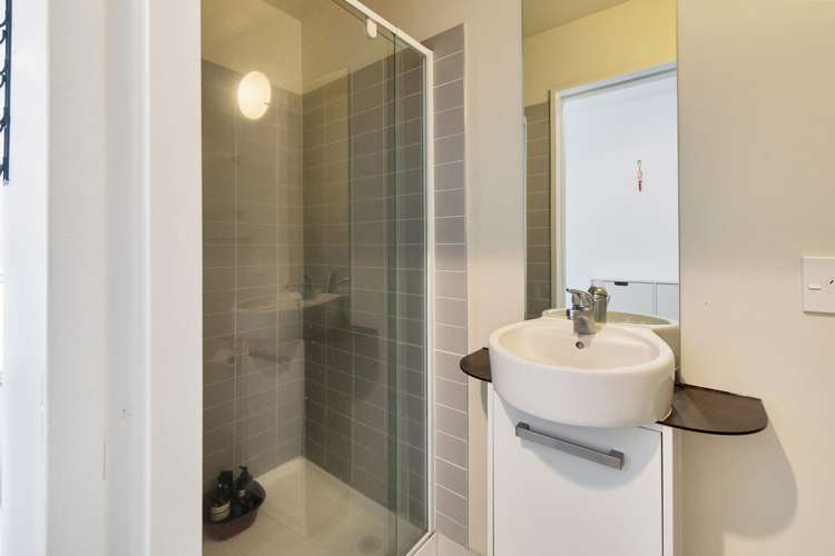1001/10 Waterloo Quadrant Auckland Central_15