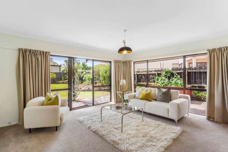 1/19 Waller Avenue Bucklands Beach_13