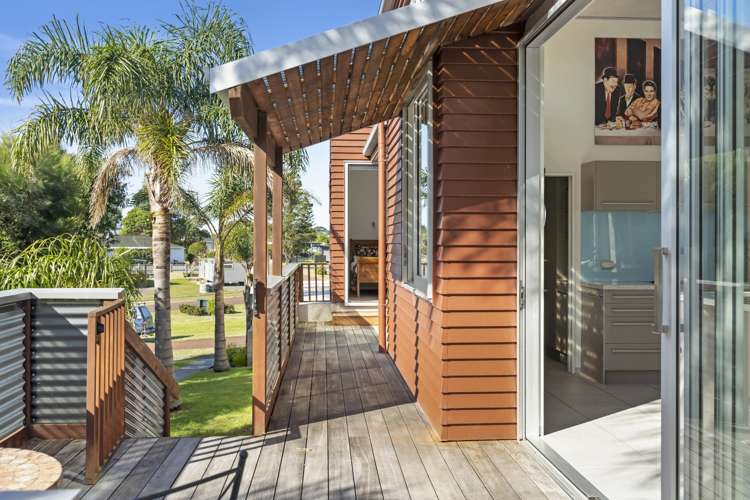 12 Dunlop Drive Pauanui_33