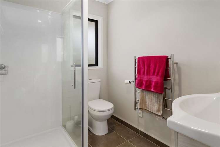 182 Waterside Drive Pyes Pa_10