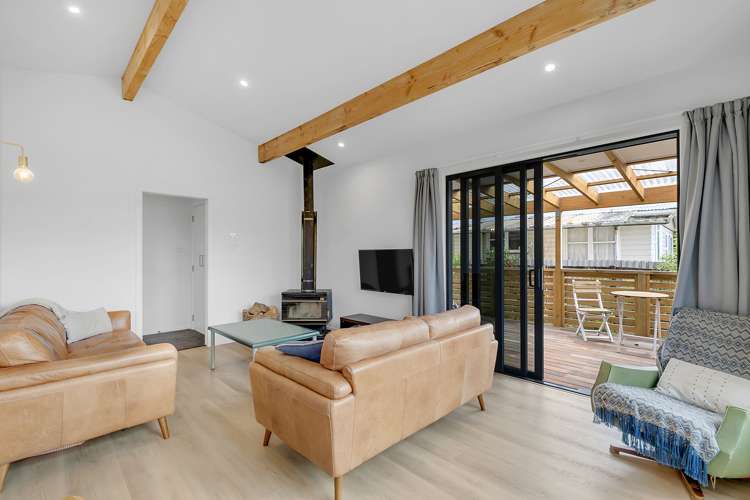 8 Kentucky Street Totara Park_9