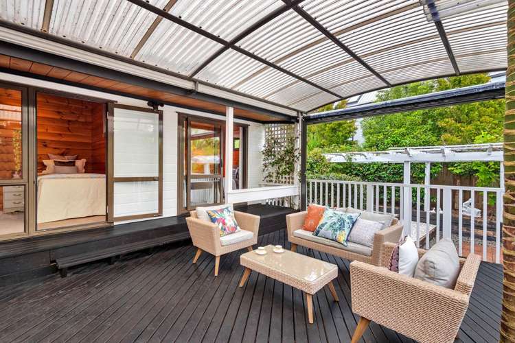 2/18 Long Bay Drive Torbay_25