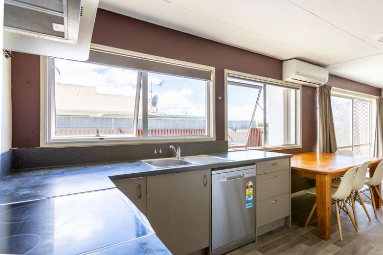 6/8 Lee Road Taradale_4