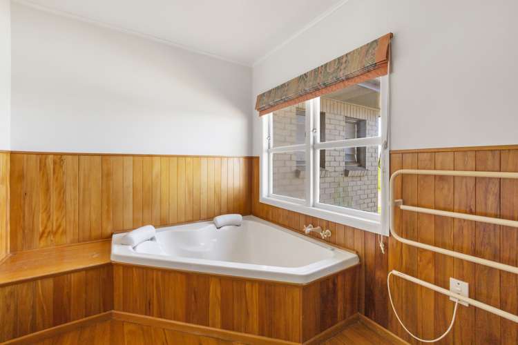 5 Baldwin Road Lichfield_14