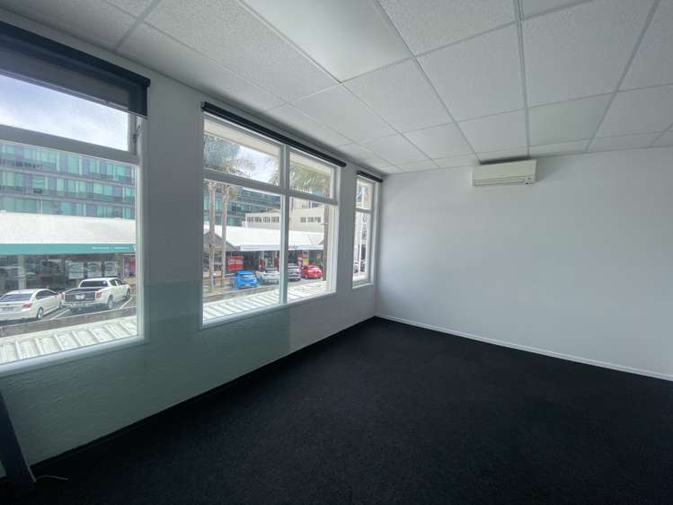 Level 1/74 Grey Street Tauranga Central_2