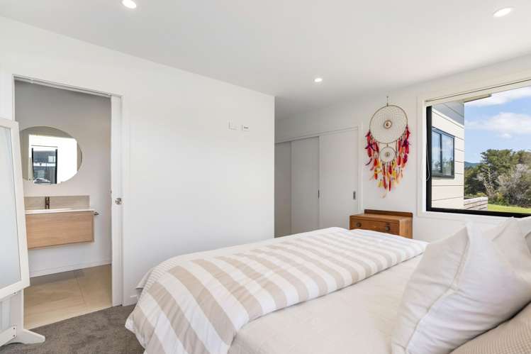 5 Pinnacles Lane Pauanui_13