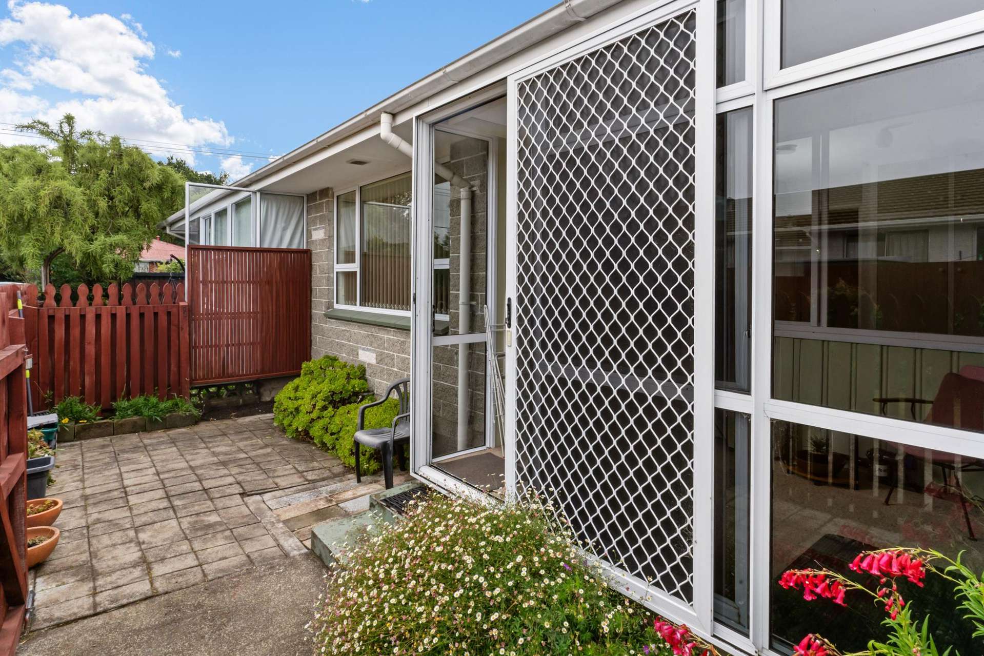 2/572 Gloucester Street Linwood_0