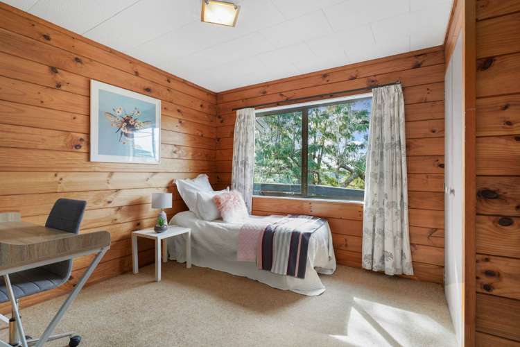 2/610 Beach Road Browns Bay_11