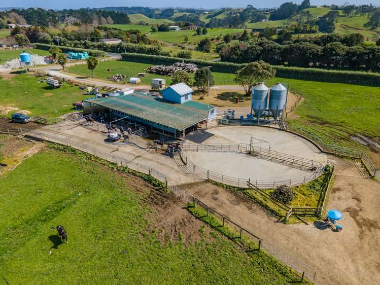 1047 Awhitu Road Waiuku_5