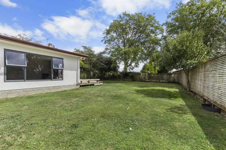 364 Cobham Drive Hillcrest_24