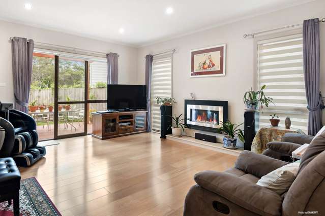 57 Bernard Magnus Lane Greenhithe_4