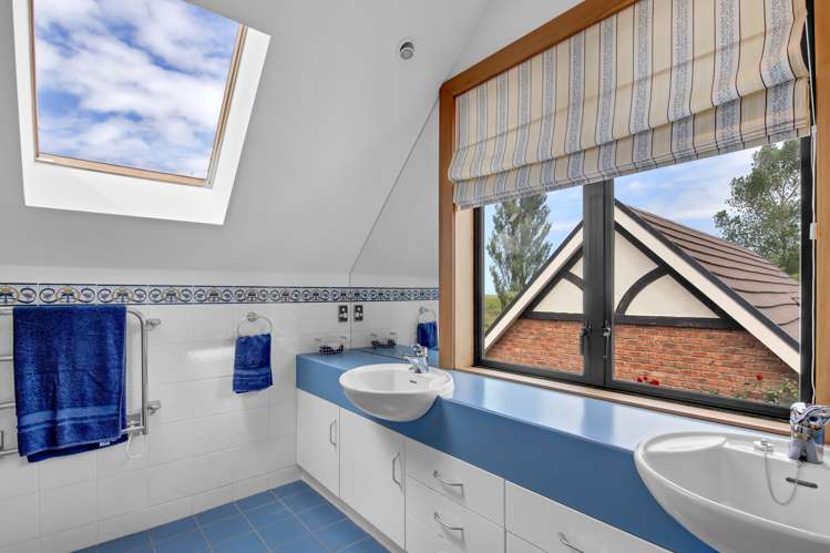 2 Conways Road Cust_16