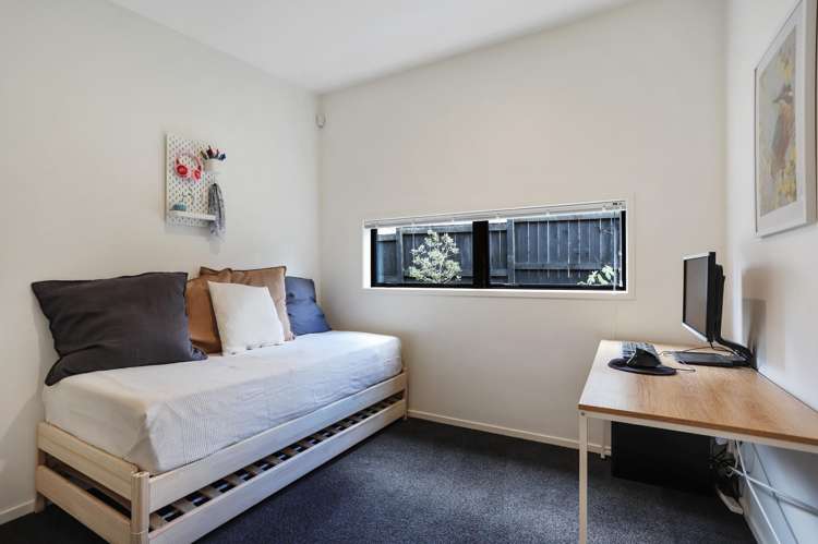 26 Arataki Views Way Glen Eden_16