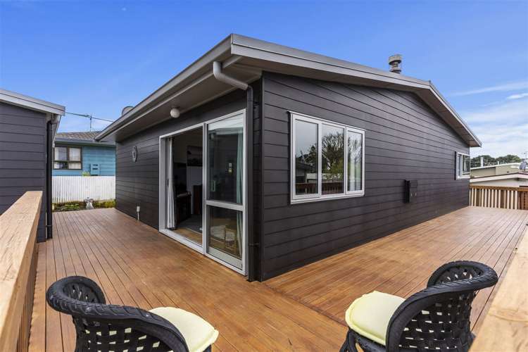 18 Athenree Road Athenree_14