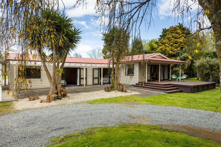 1212 Kaipaki Road Cambridge_33