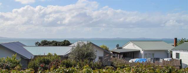 46 Torkar Road Clarks Beach_4