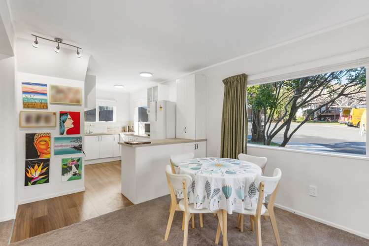 6 Bayou Lane Churton Park_4
