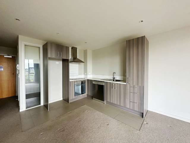 405A/1 Rose Garden Lane 10862_3