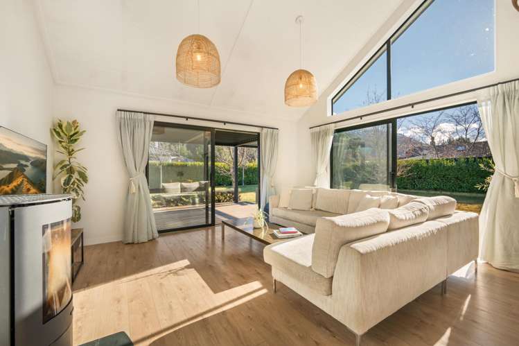 15 Edna Lane_2