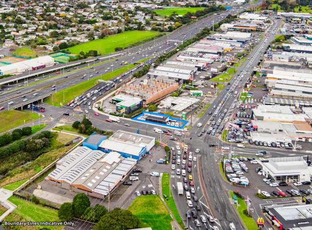 Prominent Position On Wairau Road