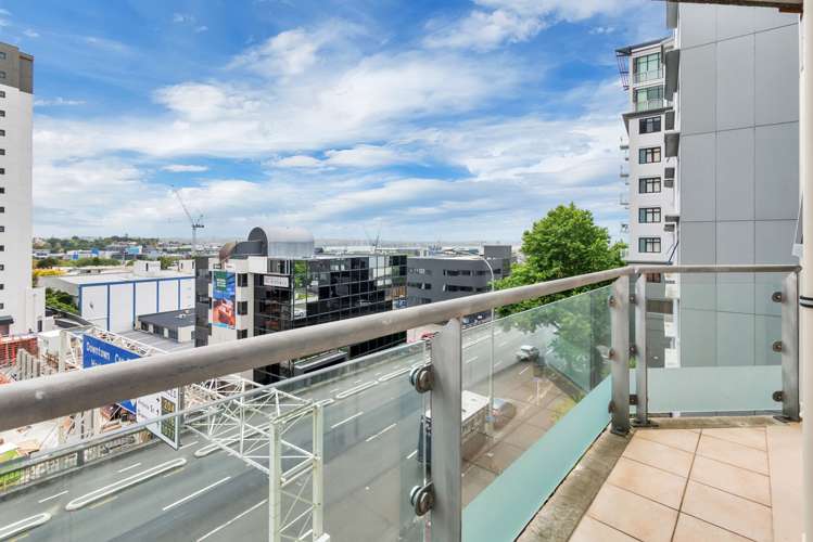 1a/205 Hobson Street Auckland Central_6