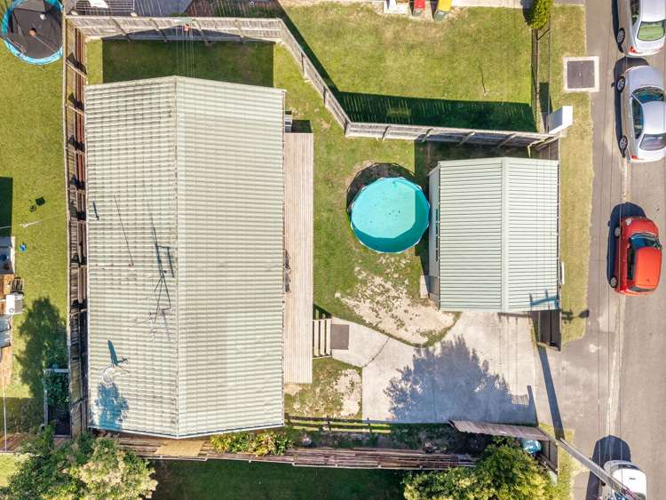 39 May Street Hamilton East_29