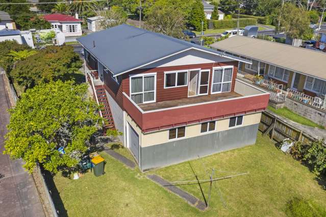 104 Te Atatu Road Te Atatu South_3