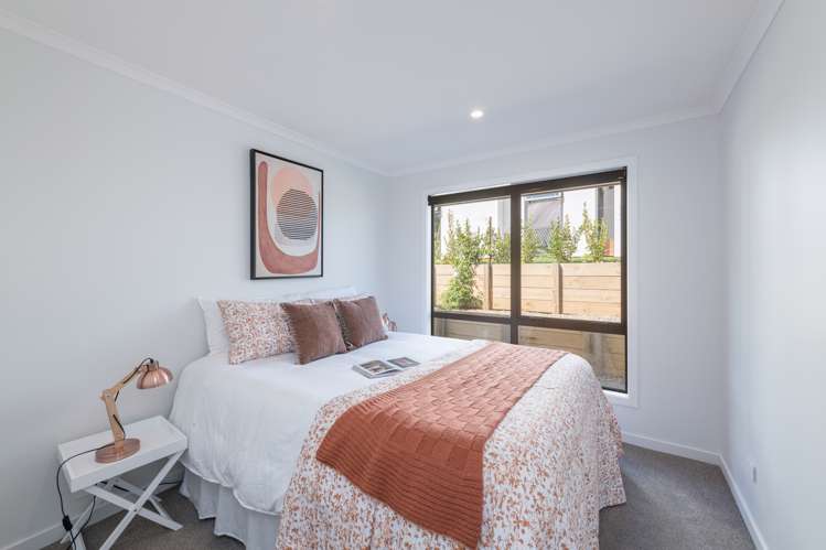 6 Old Farm Road Stoke_15